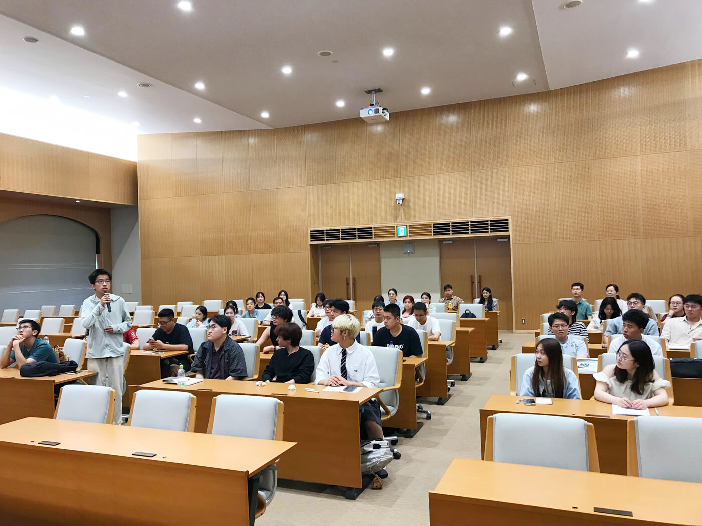 経営についての質問も